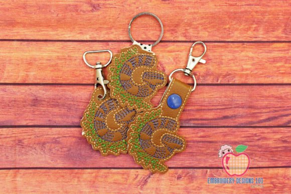 Letters G in the Hoop Keyfob